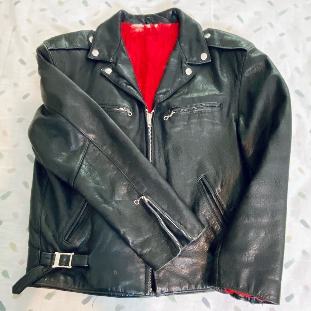 Vintage Distressed Black Leather Biker Jacket | Men’s XS or Women’s Small
